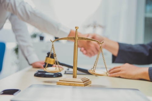 Common causes of truck accidents, truck accident common causes, personal injury lawyer in Charlotte truck accident injuries, LawyerPower common causes of truck accidents in Charlotte North Carolina. 